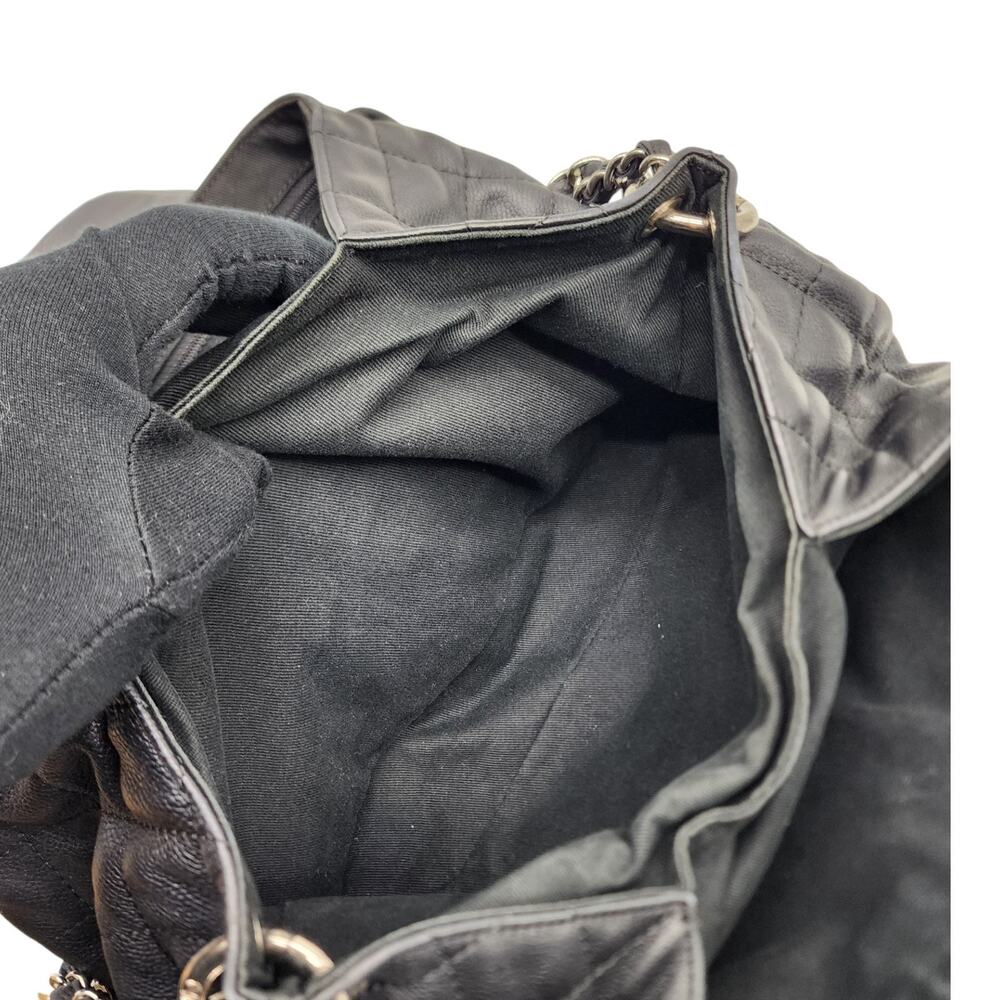 CHANEL Black Quilted Lambskin Shoulder Bag with Chain Strap - Picture 6 of 15